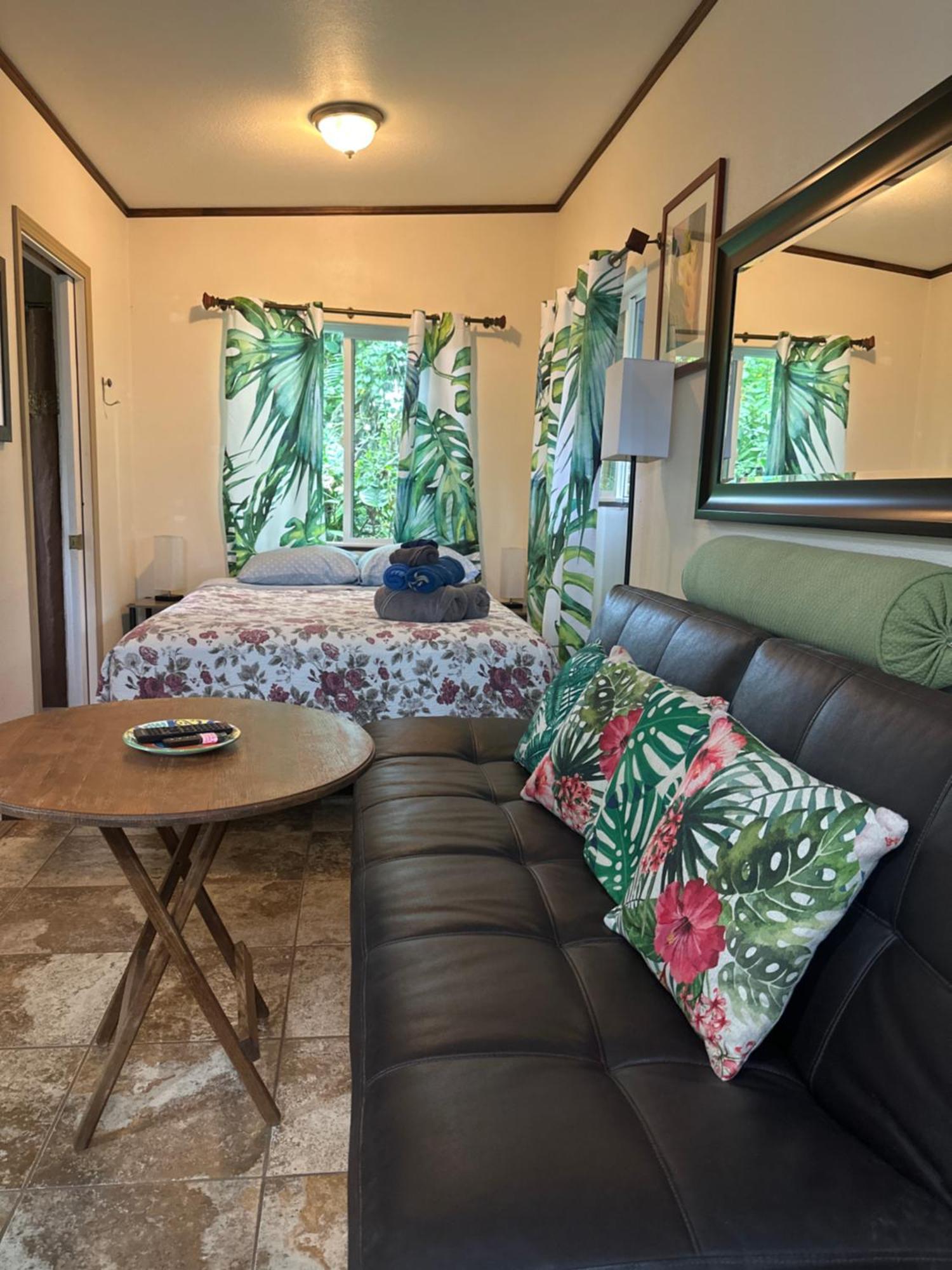 Hawaiian Ohana Home Hilo Exterior photo